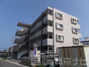 Brook’s Square 402